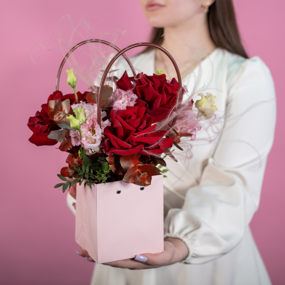 Композиция в сумочке «Чувственный поцелуй» Композиция в сумочке «Чувственный поцелуй»