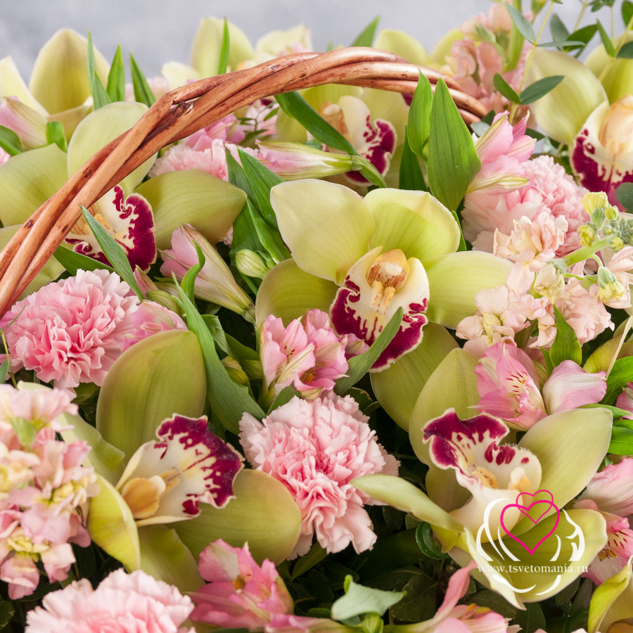 Корзина «Дивный сад» Корзина «Дивный сад»