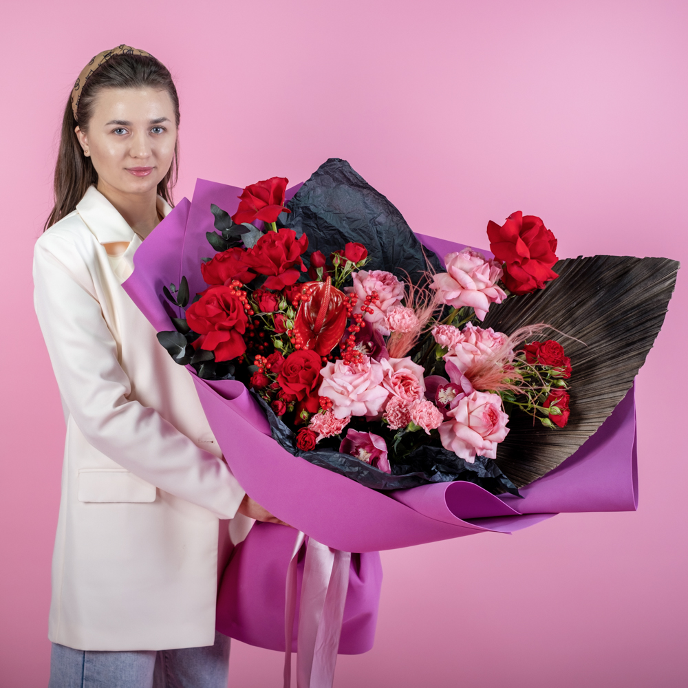 Букет «Эмоции любви» Букет «Эмоции любви»